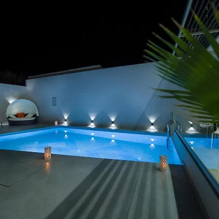 Xsuites Hotel de apartamente 5*
