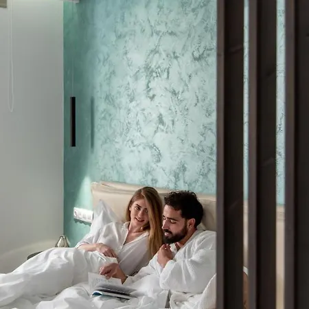 Xsuites 5* Agia Marina